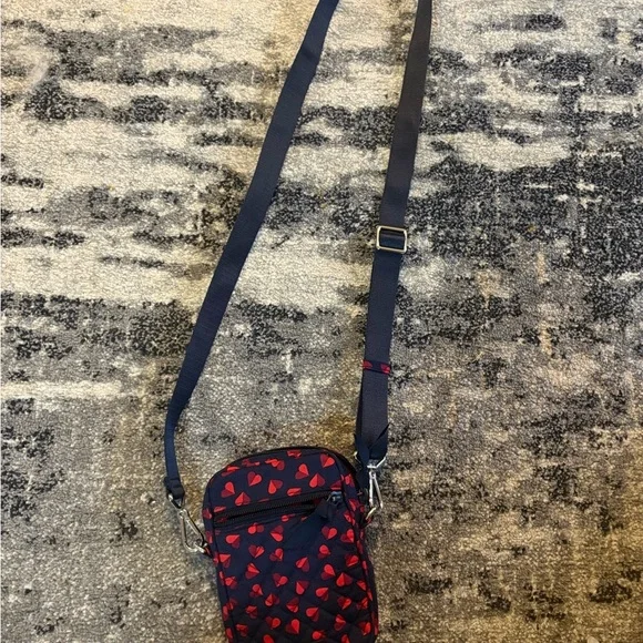 Vera Bradley Navy and Red Sweet Hearts Crossbody Bag Purse Valentines - Picture 3 of 4